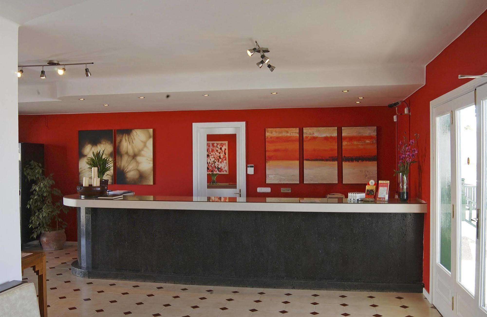 Apartamentos Los Pueblos Puerto del Carmen  Eksteriør billede